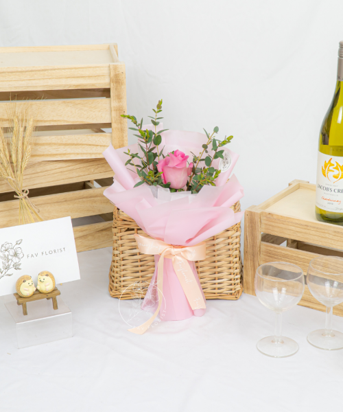 Surprise Mini Bloom Bouquets