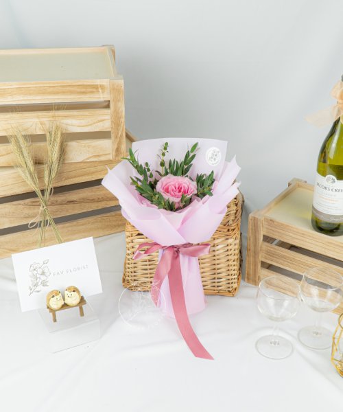 Surprise Mini Bloom Bouquets