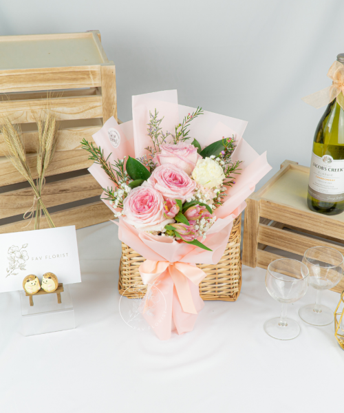 Pretty in Pink – 3 Pink Kenya Rose Bouquet